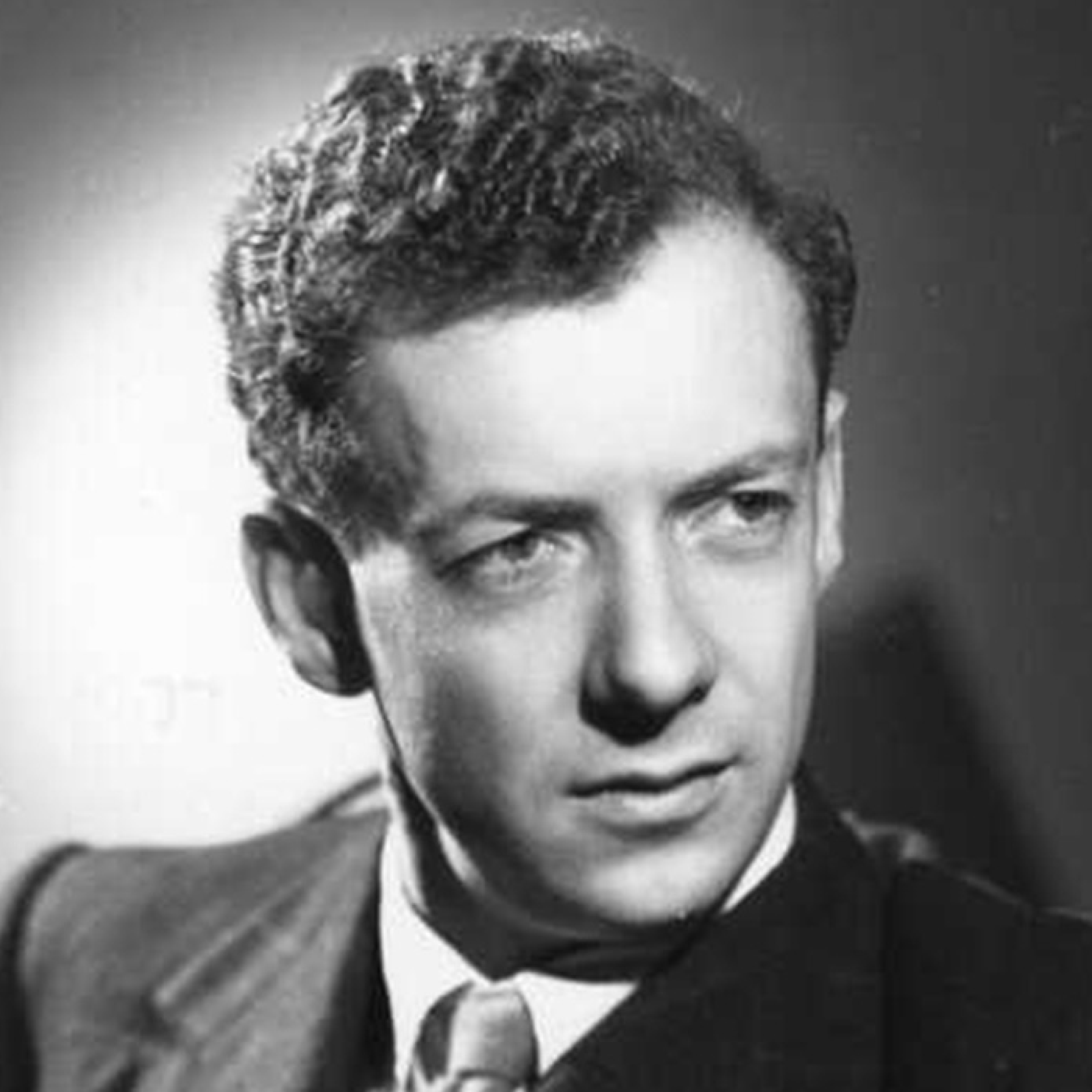 britten-benjamin red britten-benjamin red